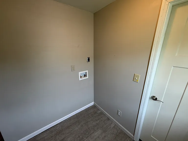 2111 Lincoln Ave — Photo 10