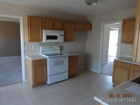 4th image of 715 Fairbluff Dr