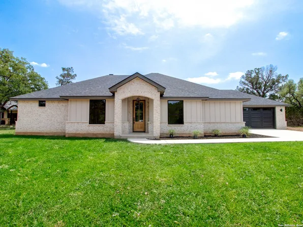 365 old camp rd, Bandera, TX 78003