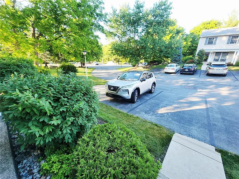 194 Springhouse Rd — Photo 8