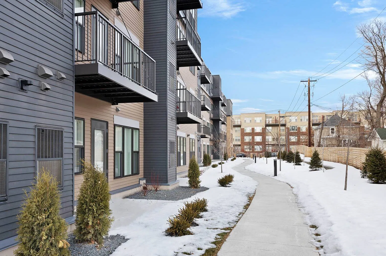 Millberry Apartments — Photo 4