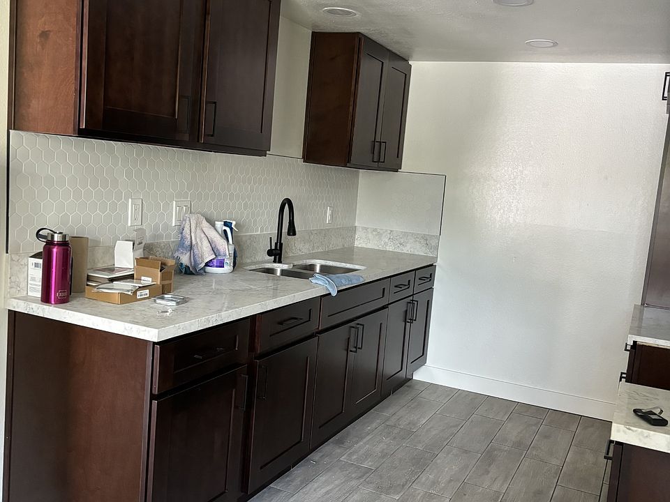 1st image of 17147 Orange Way