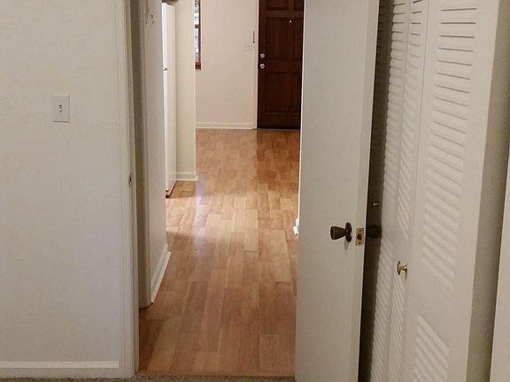 4th image of 2001 NW 6th St APT 10