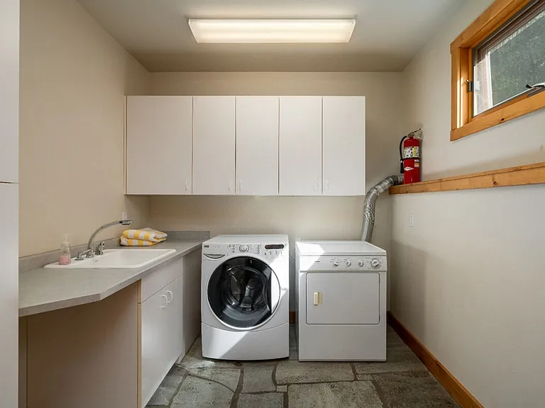 Laundry Room Cabinet