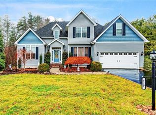 117 Stone House Rd, Hendersonville, NC 28739