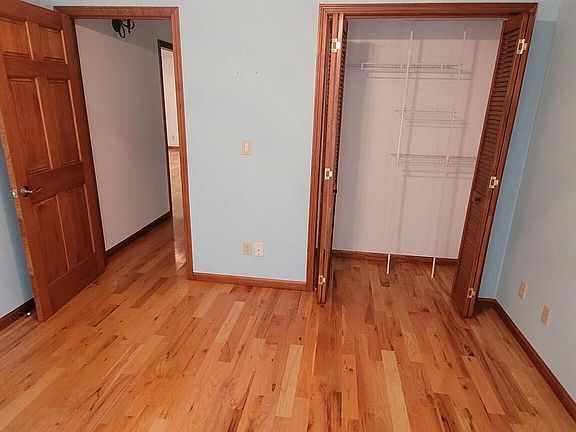 4th image of 16538 E Campground Ln