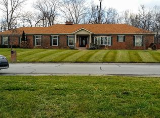 801 Rosewood Dr, Crescent Springs, KY