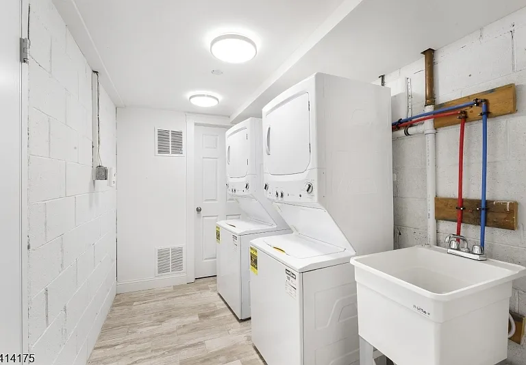 39 N Park Ter #39 — Photo 22