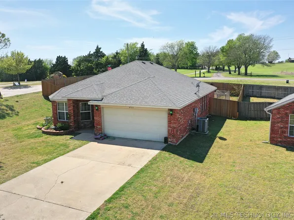 4913 Rock Creek Rd, Ardmore, OK 73401