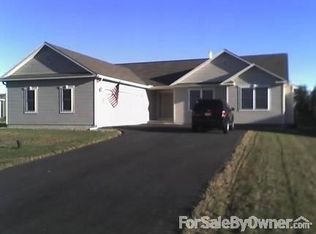 6394 Jane Ln, Cicero, NY 13039