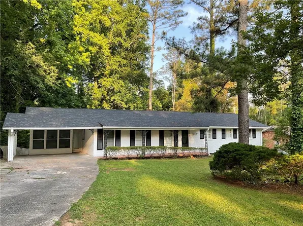 3270 Annelaine Dr SW, Atlanta, GA 30311