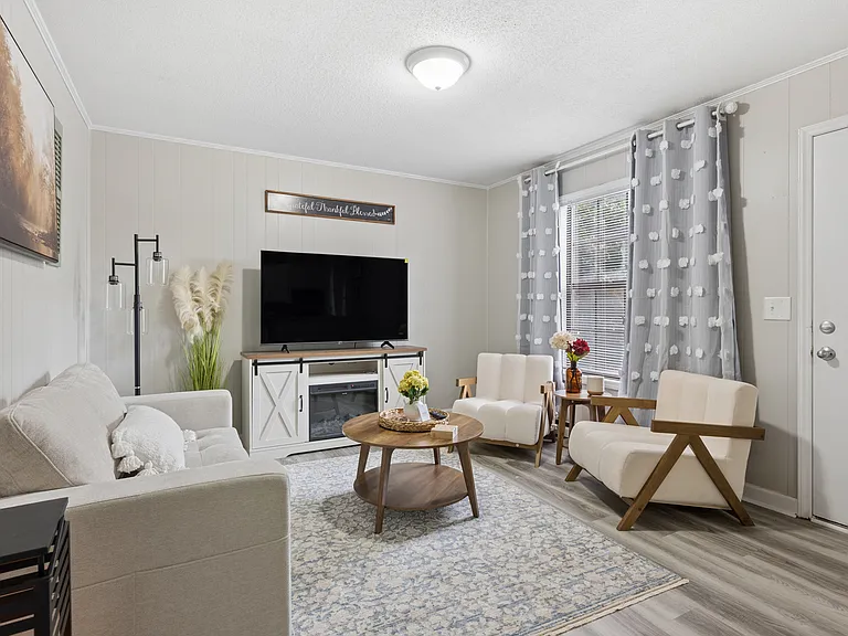 Springbrook Apartments — Photo 17