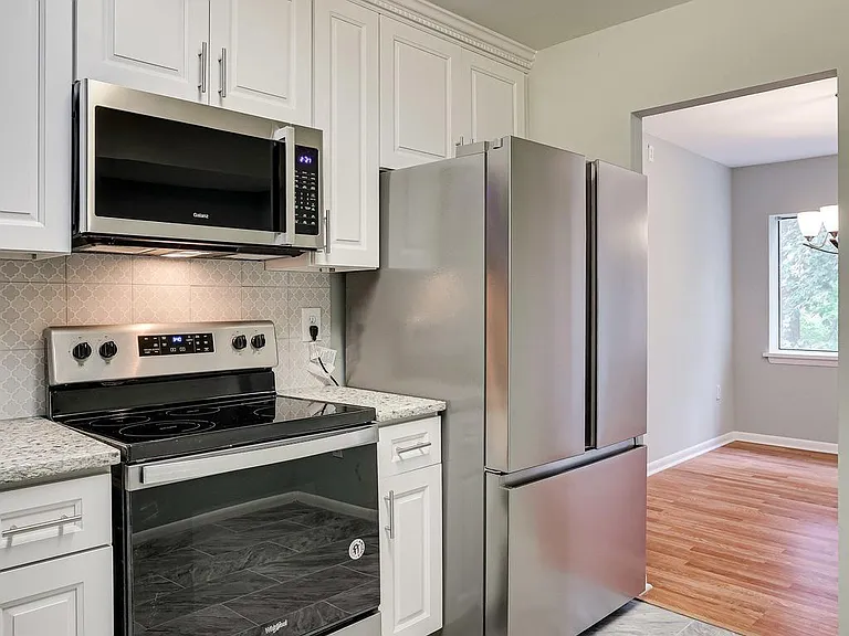 2210 Springwood Dr #207 — Photo 15