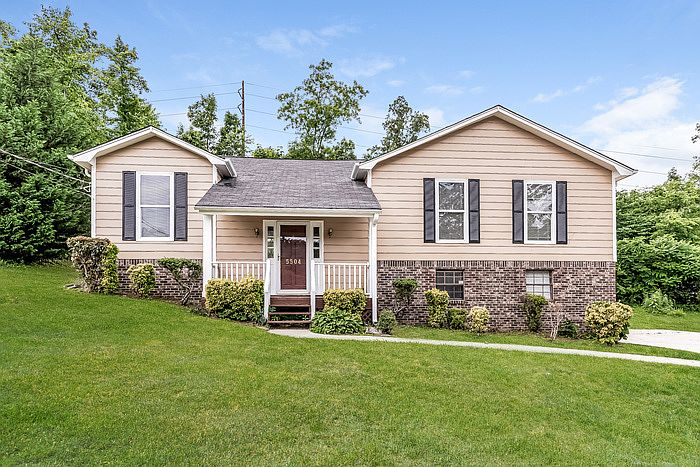 1st image of 5504 Desoto Cir
