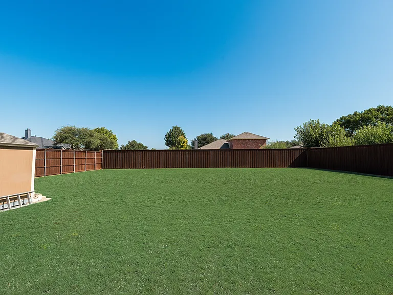 401 Idaho Ct — Photo 22
