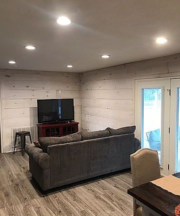4th image of 2151 Michael Dr