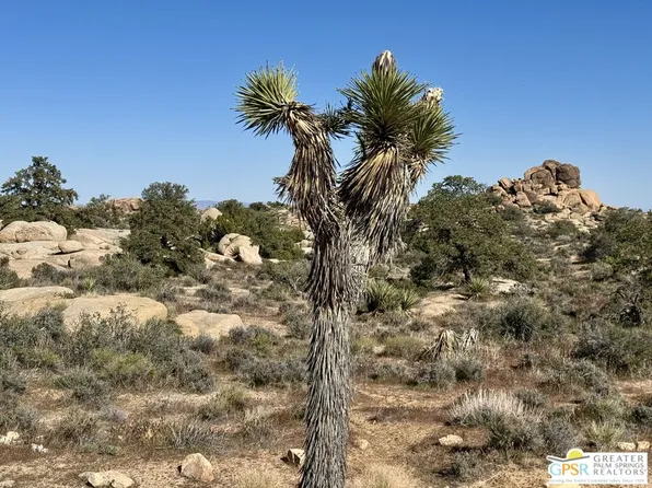 900 Parson Ranch Rd, Pioneertown, CA 92268