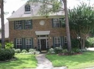 15903 Sweetwater Creek Dr, Houston, TX 77095
