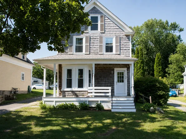 446 Main St, Wareham, MA 02571