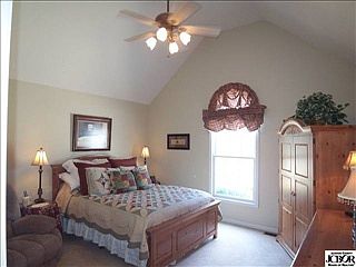 2nd image of 256 Big Horn Ln
