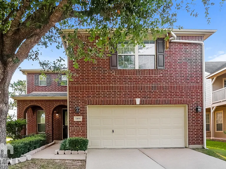 11018 Tipton Oaks Dr — Photo 1