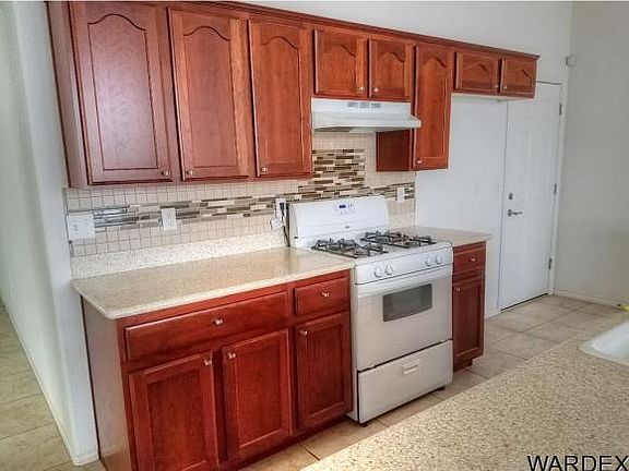 4th image of 3391 Rosewood St
