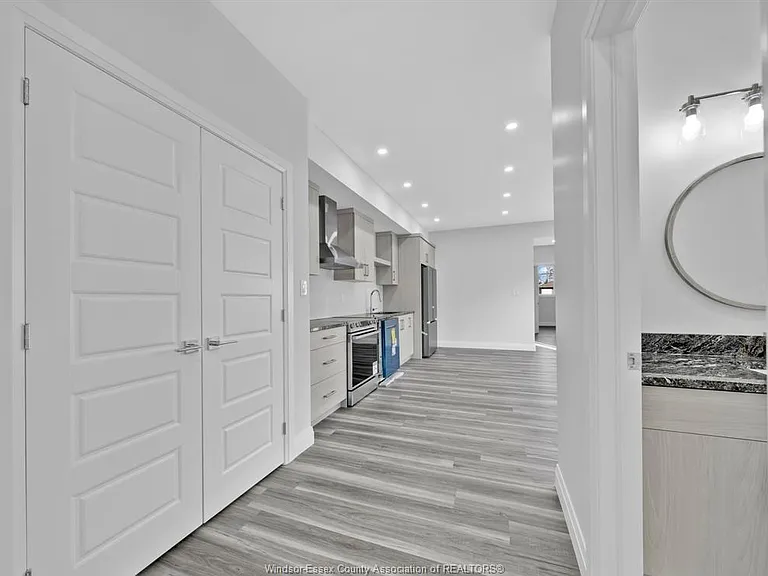 3549 Peter St #4 — Photo 6