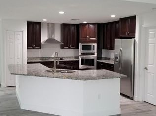 109 SW Ridgecrest Dr, Port Saint Lucie, FL 34953