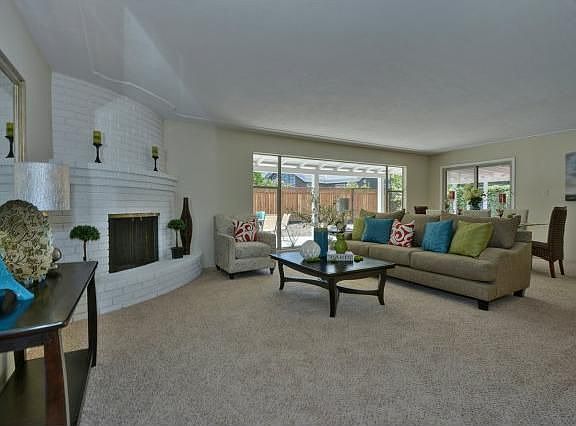 5th image of 1042 Eastwood Dr