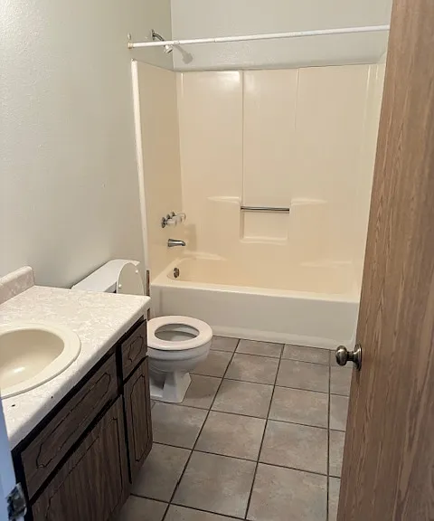 313 W Sycamore Ave — Photo 8