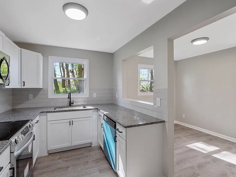 6878 Sand Hill Rd #9 — Photo 2