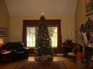 101 Pinecrest Dr, Butler, PA 16001