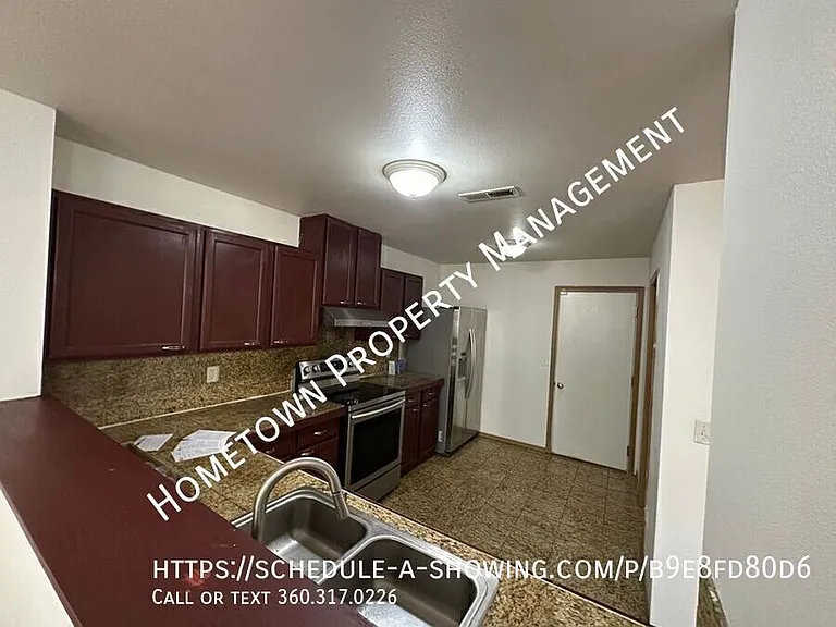 4820 41st Ln SE — Photo 3