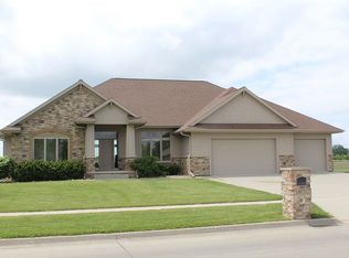 917 S Jackson St, Boone, IA 50036