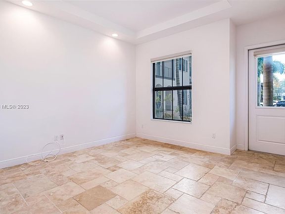 4th image of 8465 NW 51st Ter
