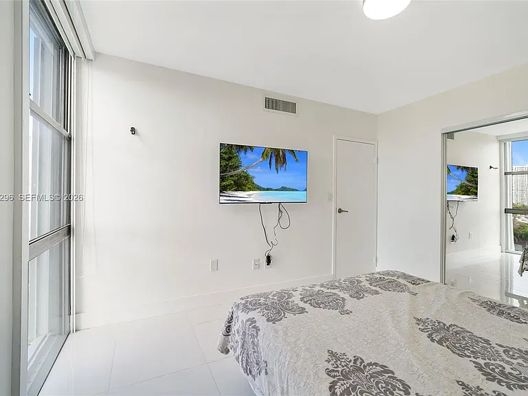 3625 N Country Club Dr #1203 — Photo 28