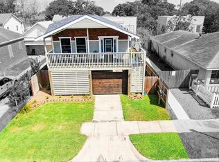 4910 Avenue O, Galveston, TX 77551