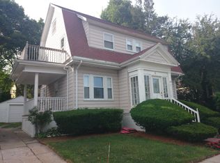 50 Sturges Rd, West Roxbury, MA 02132