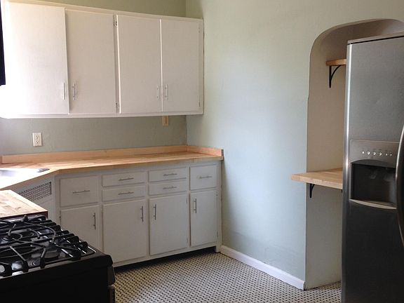 4th image of 1618 N Delaware St #1