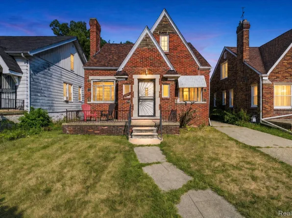 19486 Packard St, Detroit, MI 48234