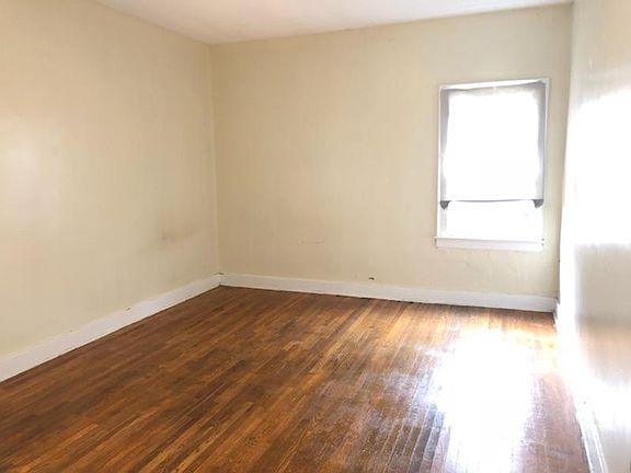 4th image of 547 Linwood Ave APT 6