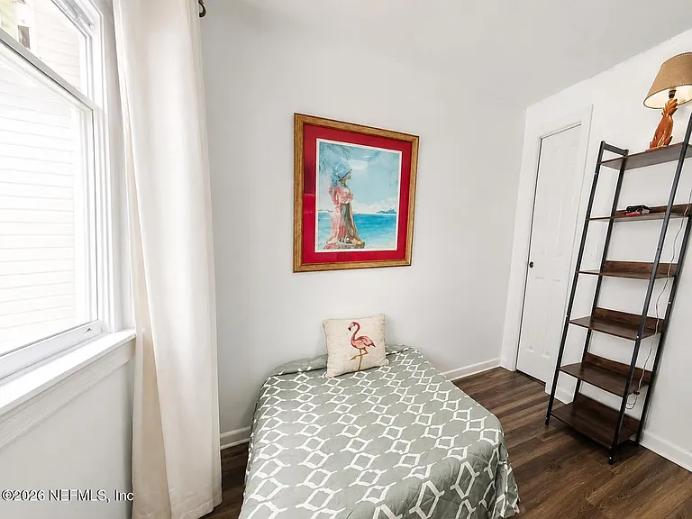 70 Robert St — Photo 7