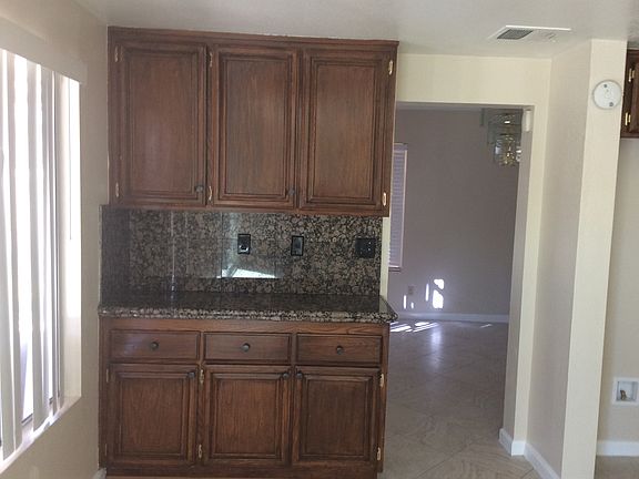 5th image of 25217 Harker Ln