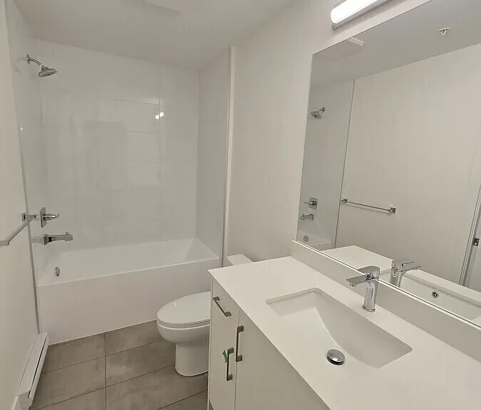 6328 King George Blvd #105 — Photo 9