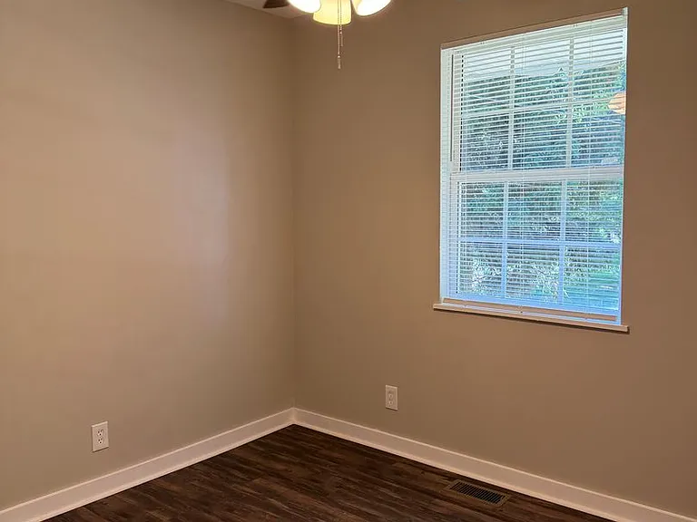 4535 Briarwood Dr — Photo 23