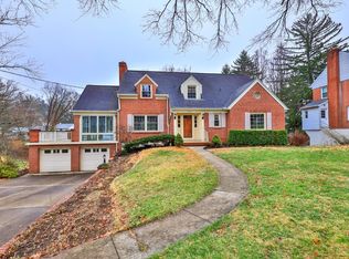 5721 Euclid Rd, Cincinnati, OH 45236