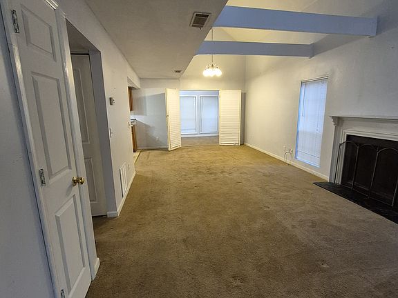3rd image of 5052 Brittany Dr