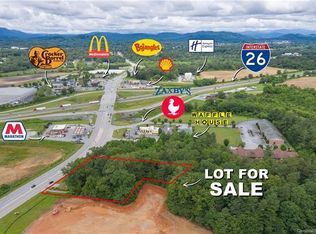 775 Upward Rd, Flat Rock, NC 28731