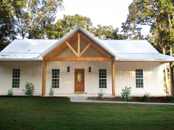 42 Dunsmore Dr, Grant, AL 35747