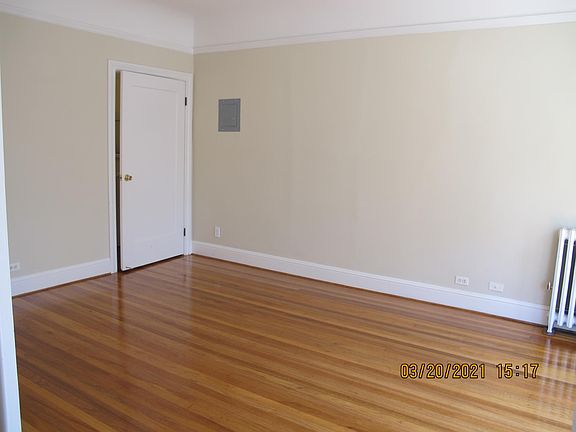 3rd image of 75 Dolores St APT 5